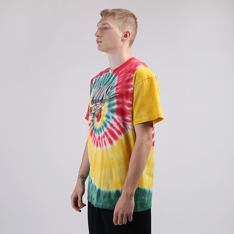 мужская разноцветная футболка Nike Exploration Series CV1078-102 - цена, описание, фото 2